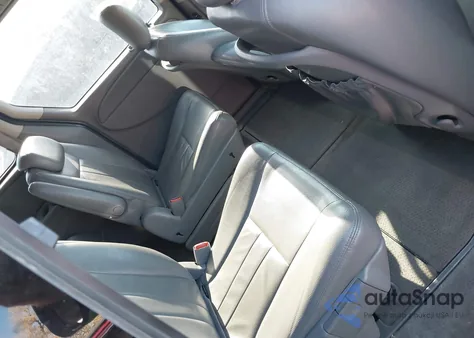 2005 Dodge Grand Caravan Sxt z USA, uszkodzony, nr VIN 2D4GP44L95R299610